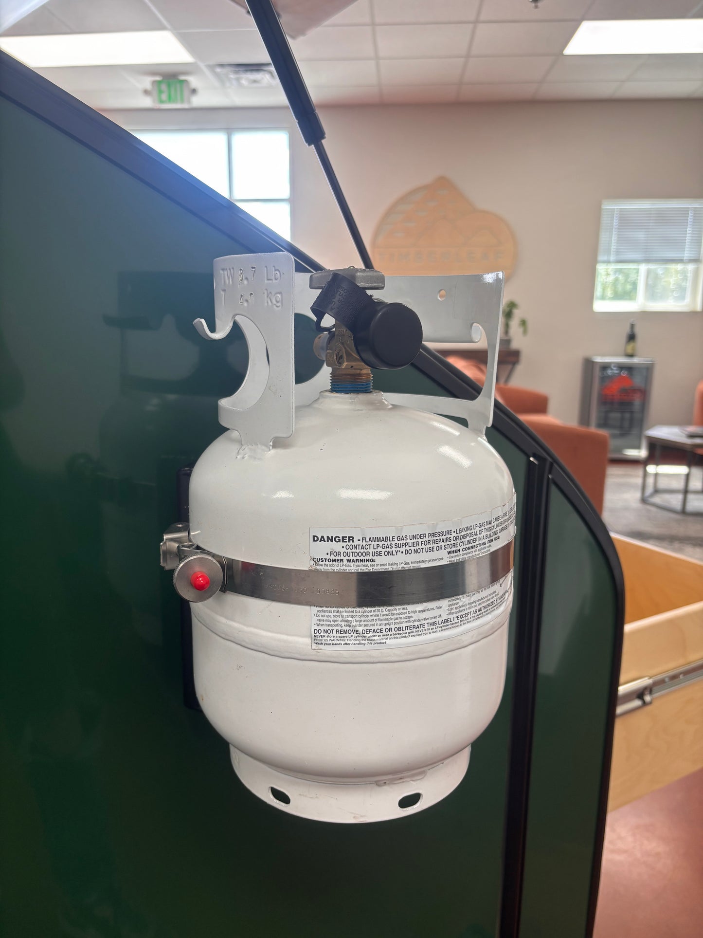 Propane tank and bracket